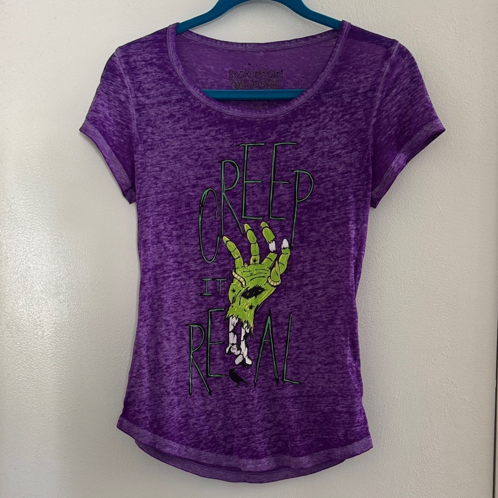Zombie graphic shirt